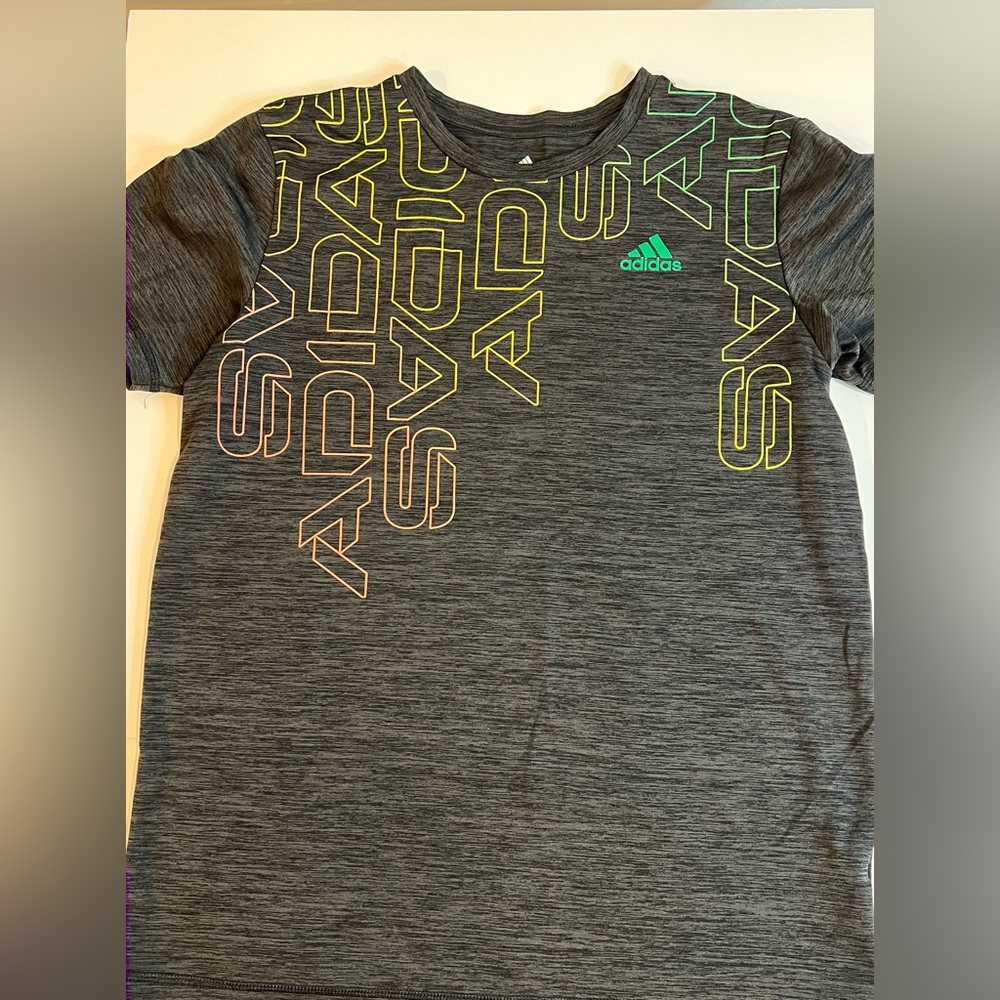 Adidas Boys Gray Graphic T-Shirt